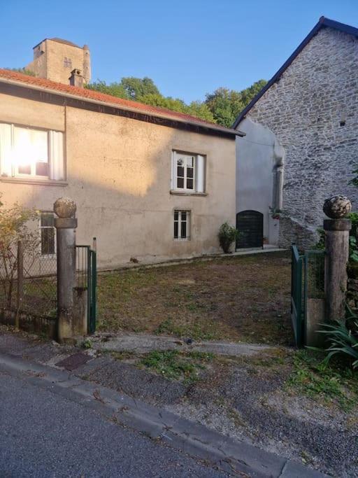 "La Tour", Logement Cosy, Au Calme Vertrieu Εξωτερικό φωτογραφία