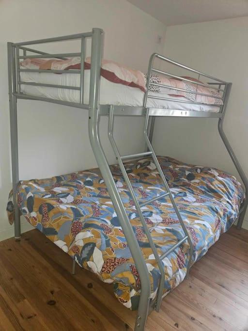 "La Tour", Logement Cosy, Au Calme Vertrieu Εξωτερικό φωτογραφία